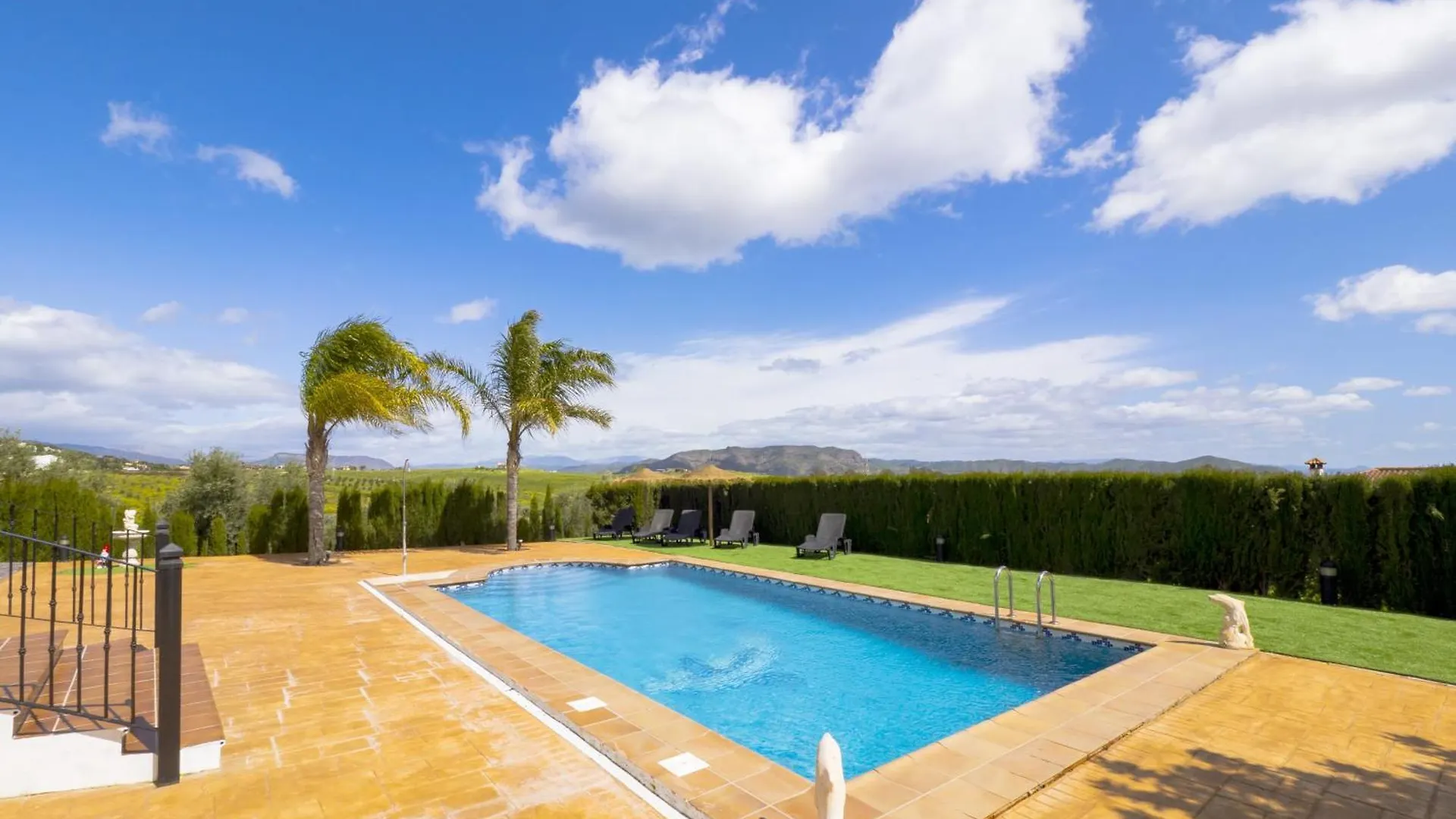 Cubo'S Cid & Ruiz Olivar Rural House Coin Holiday home