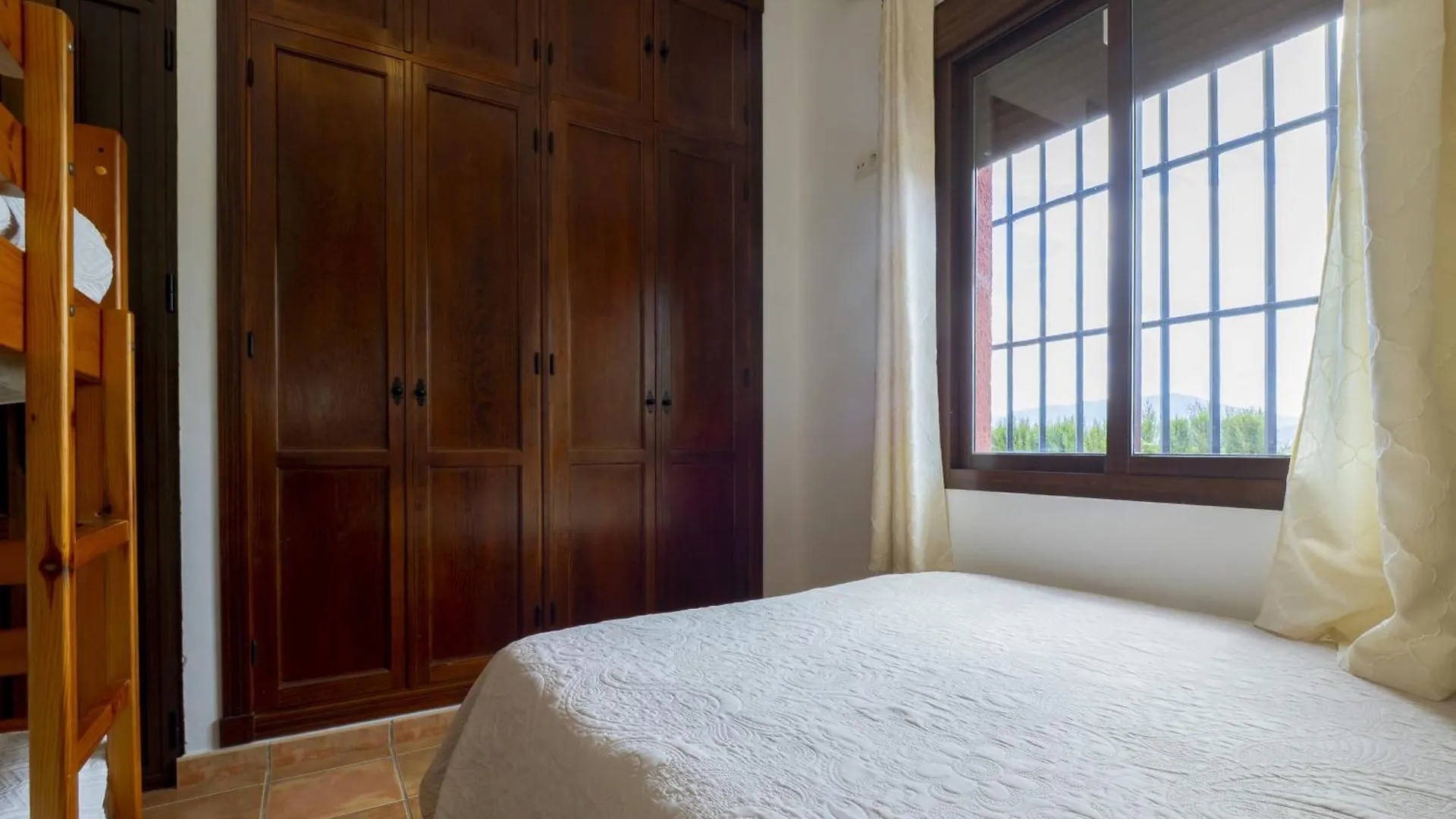 Cubo'S Cid & Ruiz Olivar Rural House Coin Spain