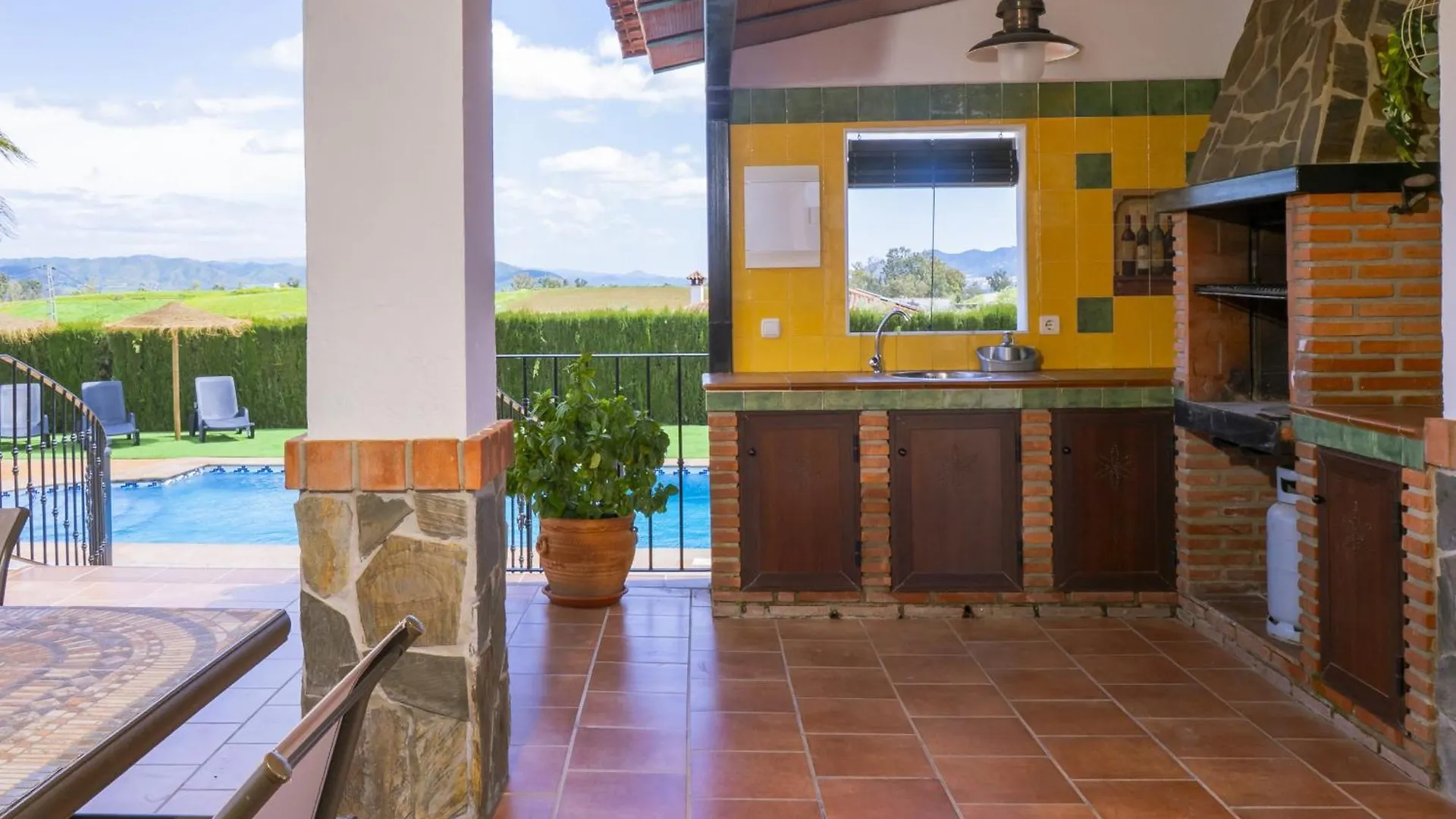 Holiday home Cubo'S Cid & Ruiz Olivar Rural House Coin