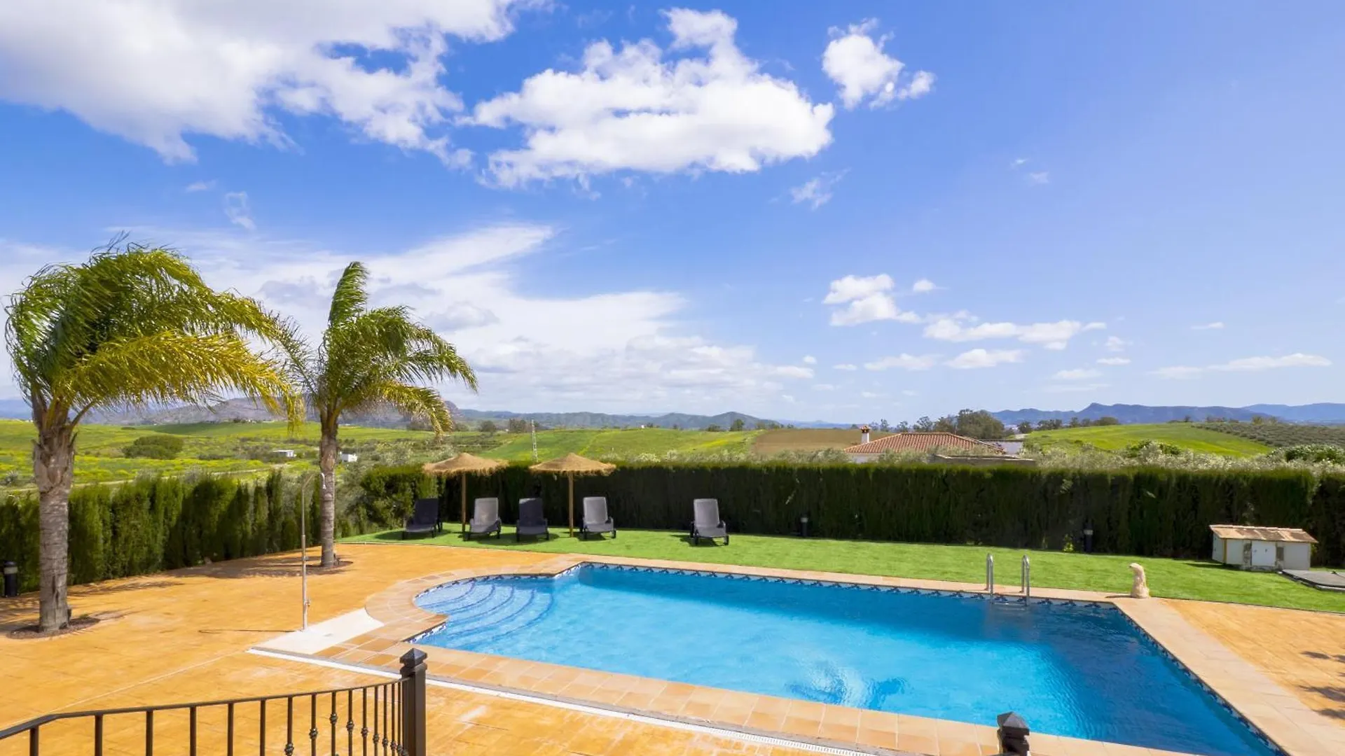 Holiday home Cubo'S Cid & Ruiz Olivar Rural House Coin